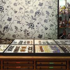 Pierre Frey Jardin De Paradis Behang Les Dessins&nbsp;FP327001