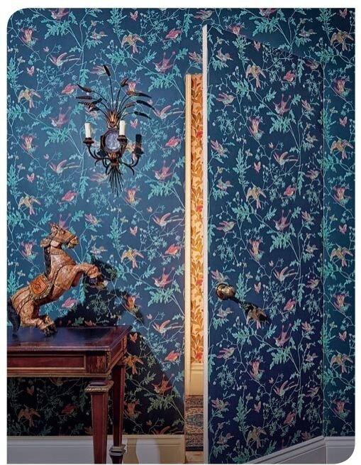 behang cole and son hummingbirds archive anthology indigo sfeer
