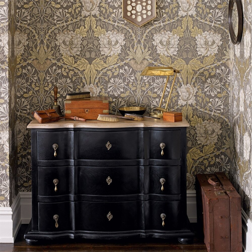 behang william morris &amp; Co. Honeysuckle &amp; Tulip archive III 3 sfeer 3