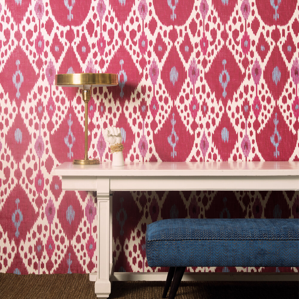 Gaston y Daniela Ikat behang Librer&iacute;a behangpapier luxury by nature ikat rood
