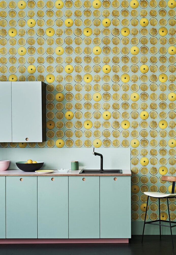 Fornasetti Arance behang 114-24047 Cole and Son sfeerimpressie