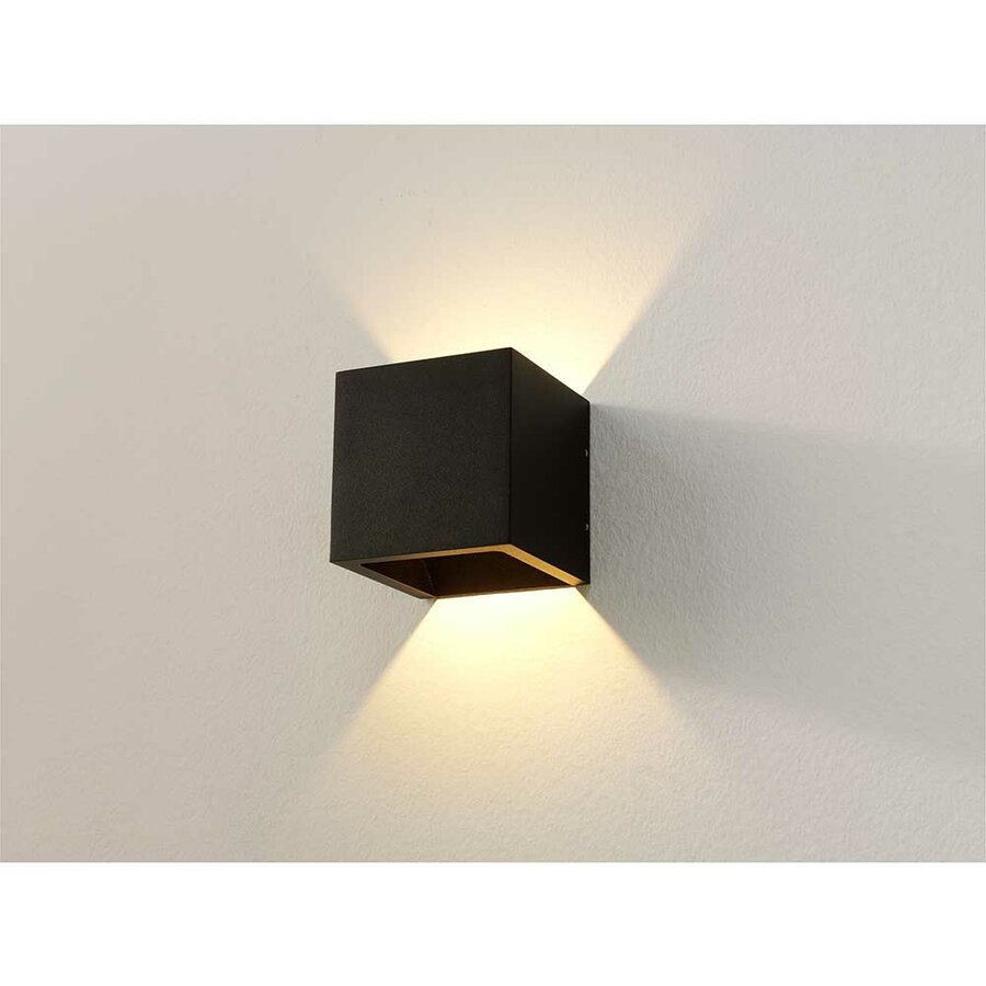 is genoeg fusie Betrokken Wandlamp Led Zwart Vierkant 10 x 10 cm | Dex - Luxury By Nature