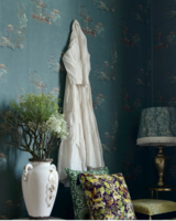 Mind the Gap Chinoiserie Behang The Transylvanian&nbsp;Manor Behang Collectie