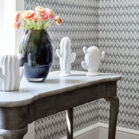 Anna French Balin Ikat Behang - Small Scale