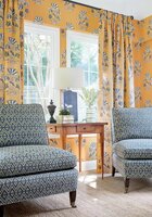 Thibaut Lily Flower Behang