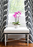Thibaut Ginger Behang T20830