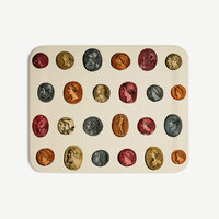 fornasetti tray cammei voorbeeld