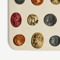fornasetti tray cammei voorbeeld