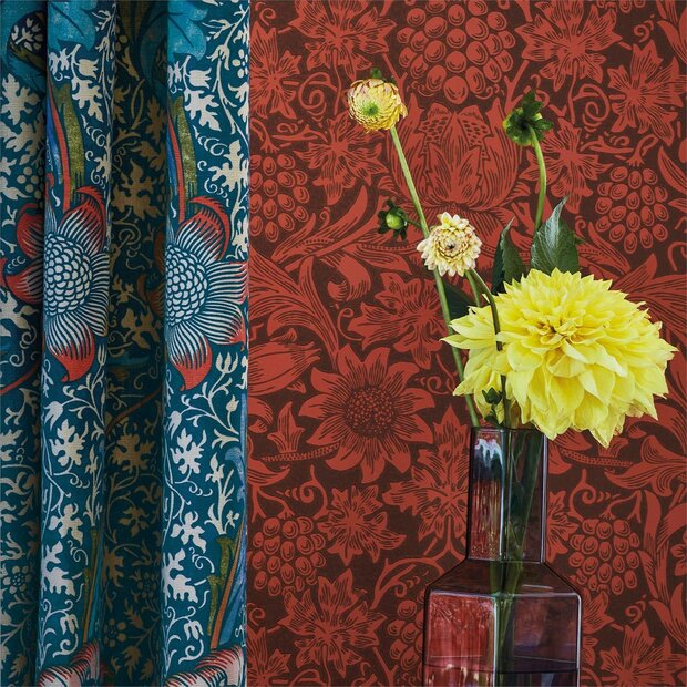 Morris &amp; Co. Sunflower Wallcovering 