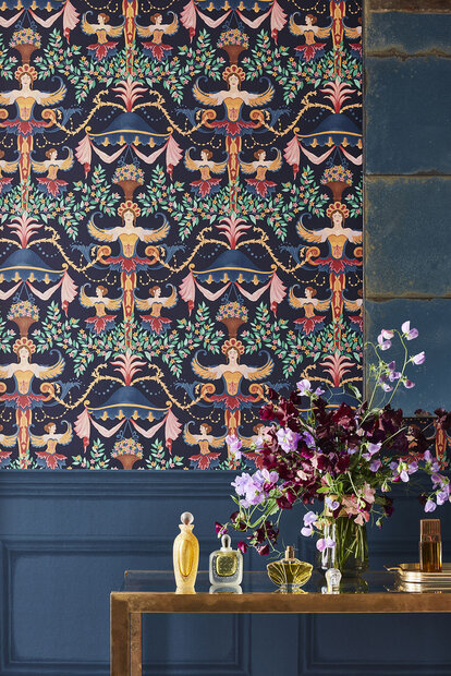 Jeanne de Kroon Behang Cole and Son Chamber Angels 118/12027 sfeer