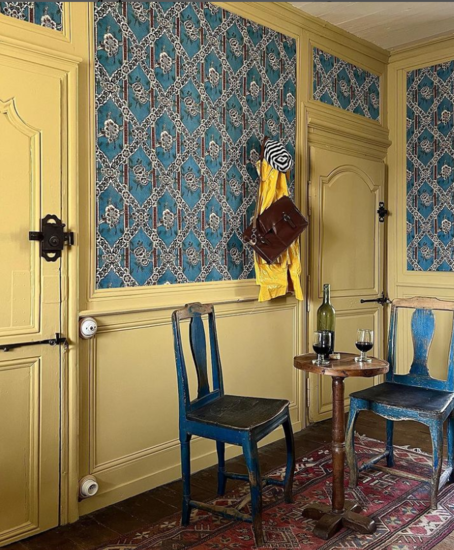 Antoinette Poisson Guirlandes de Fleurs behang