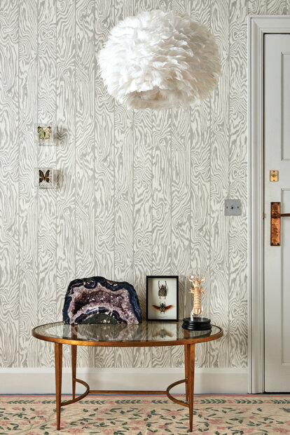 Behang Cole and Son Zebra Wood sfeer Luxury By Nature Curio Collectie