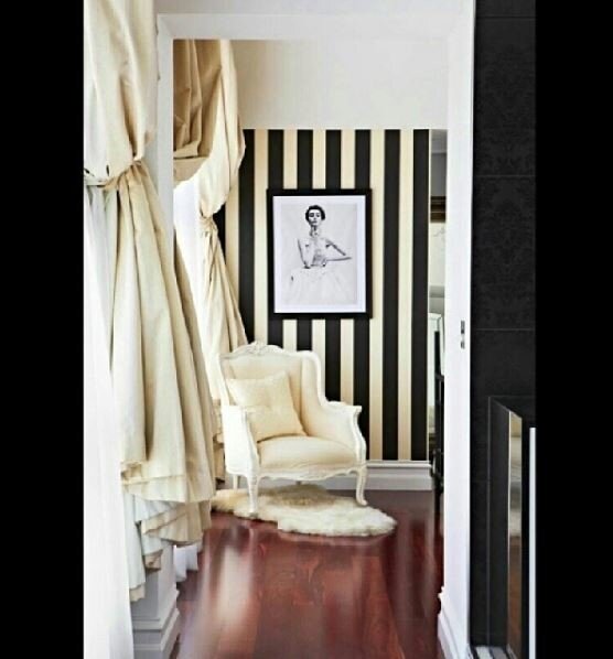 Behang Ralph Lauren Spalding Stripe sfeer Luxury By Nature 