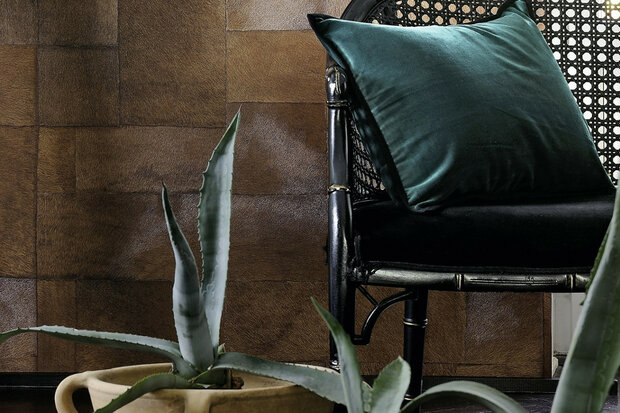 Dierenhuid behang ELITIS Appaloosa VP_618_13 sfeer 3 Indomptee behangpapier collectie