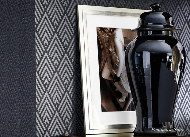 Ralph Lauren behang Jazz Age Geometric Charcoal PRL5019-04 sfeer Penthouse Suite Luxury By Nature