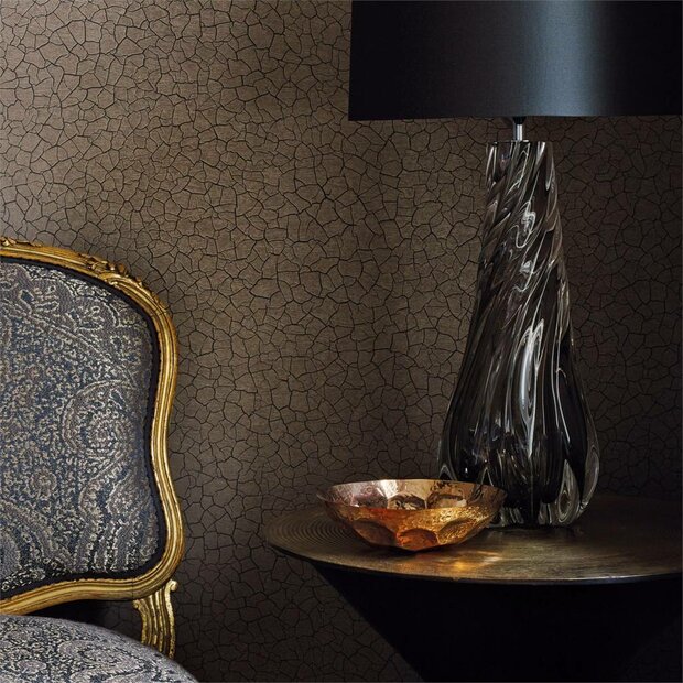 Bronskleurig behang cracked earth cinder 312529