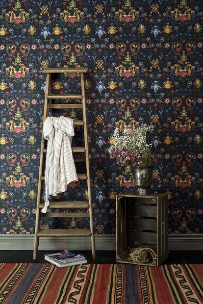 Mind the Gap Transylvania Folk Behang