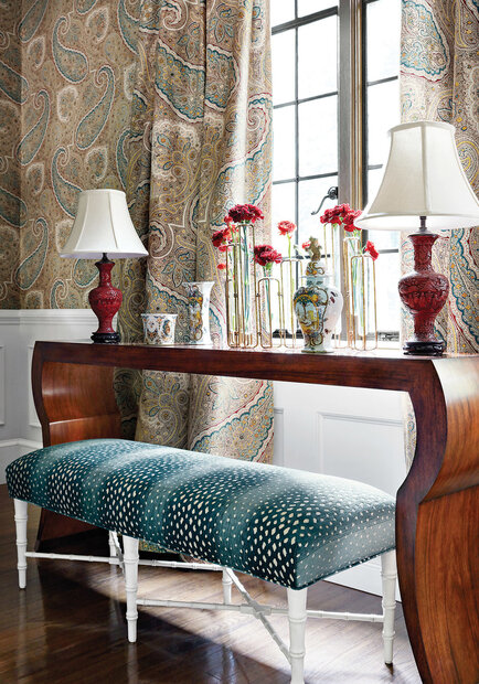 Thibaut Sherrill Paisley Behang