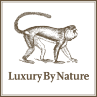 Logo Luxury By Nature