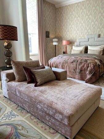 SALE: Macazz Valencia Loungebank Model In Showroom 